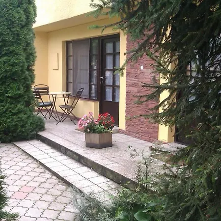 بيت ضيافة Oaza 3*